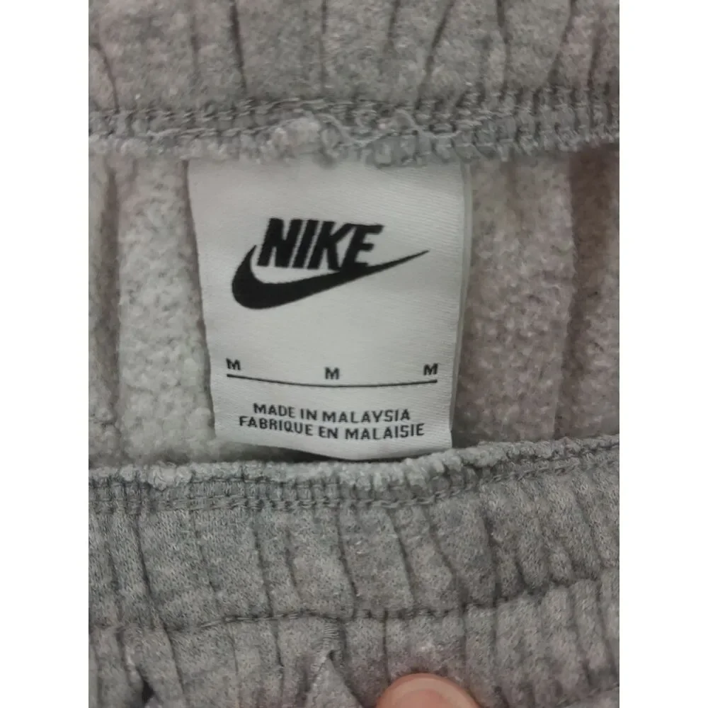 Nike Sportswear Club Fleece Sweatpants Youth Medium Heather Gray